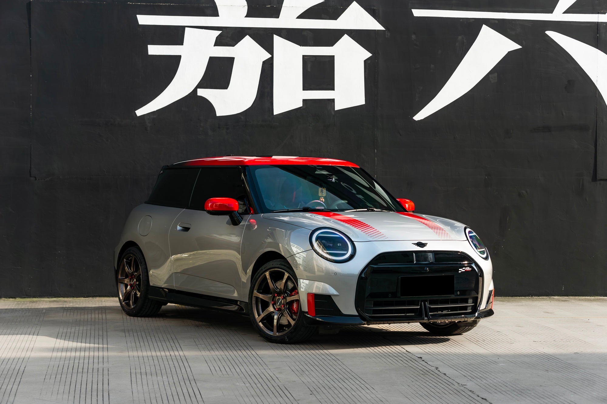 MINI JCW ELECTRIC-002-FF MR7