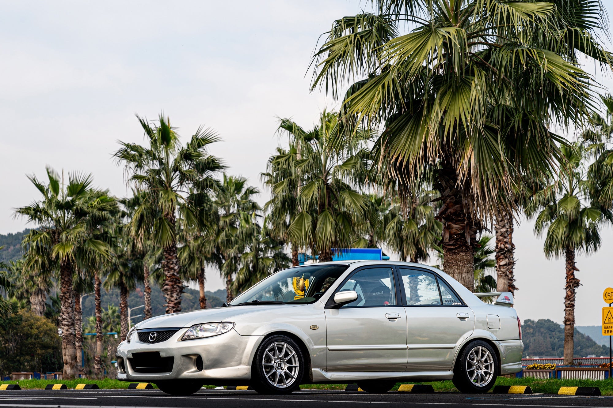 MAZDA 323-005-FF FK75S