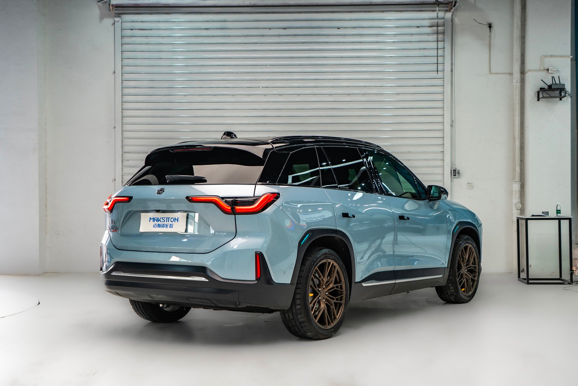 NIO ES6-003-FG FK08