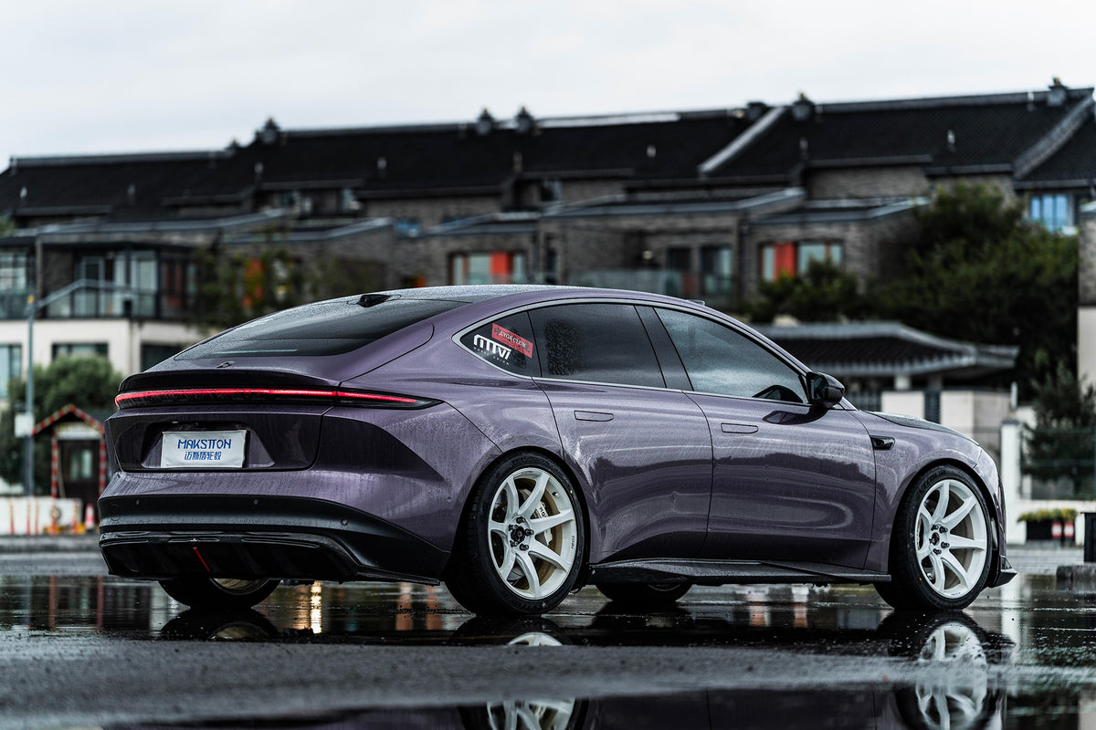 NIO ET5-003-FG MR7