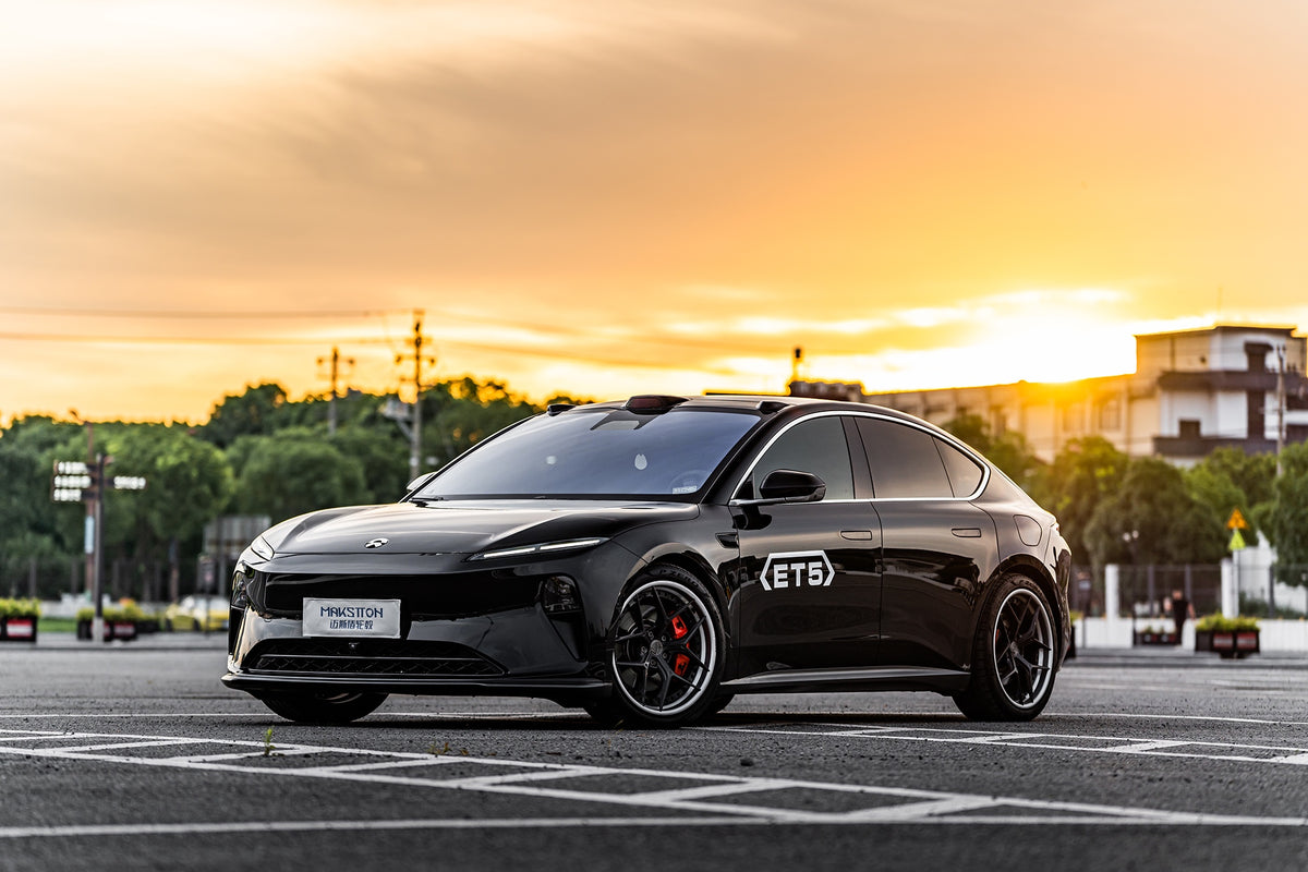 NIO ET5-004-FG2P FK07