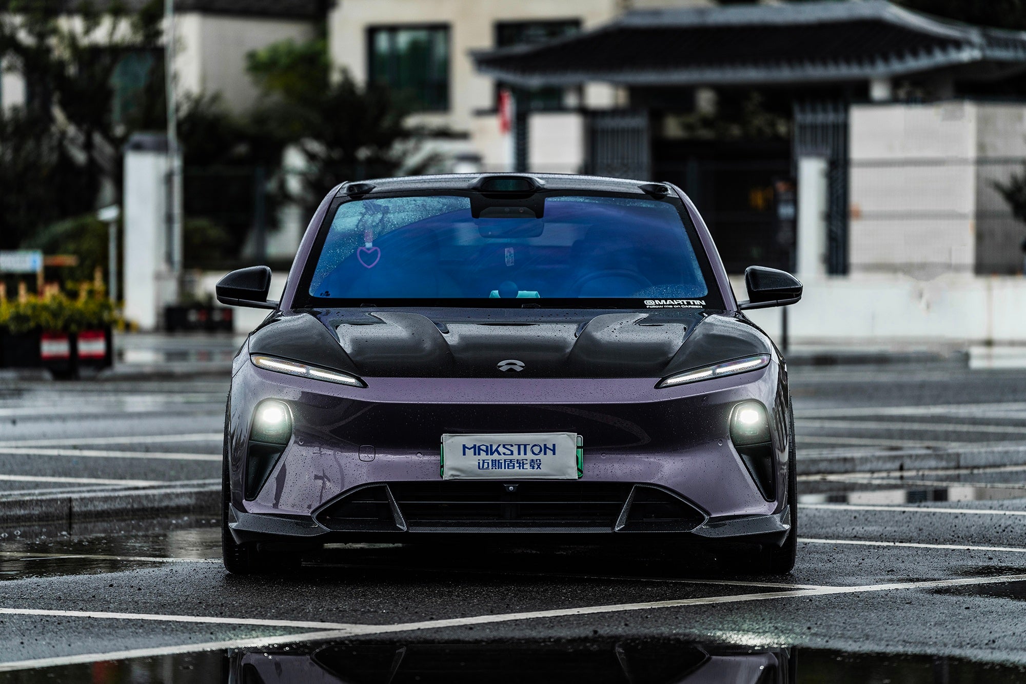 NIO ET5-004-FG MR7