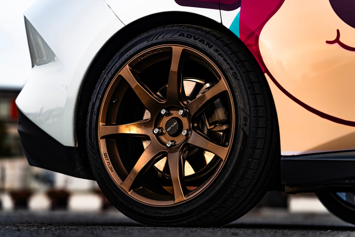 NIO ET5-006-FF MR7