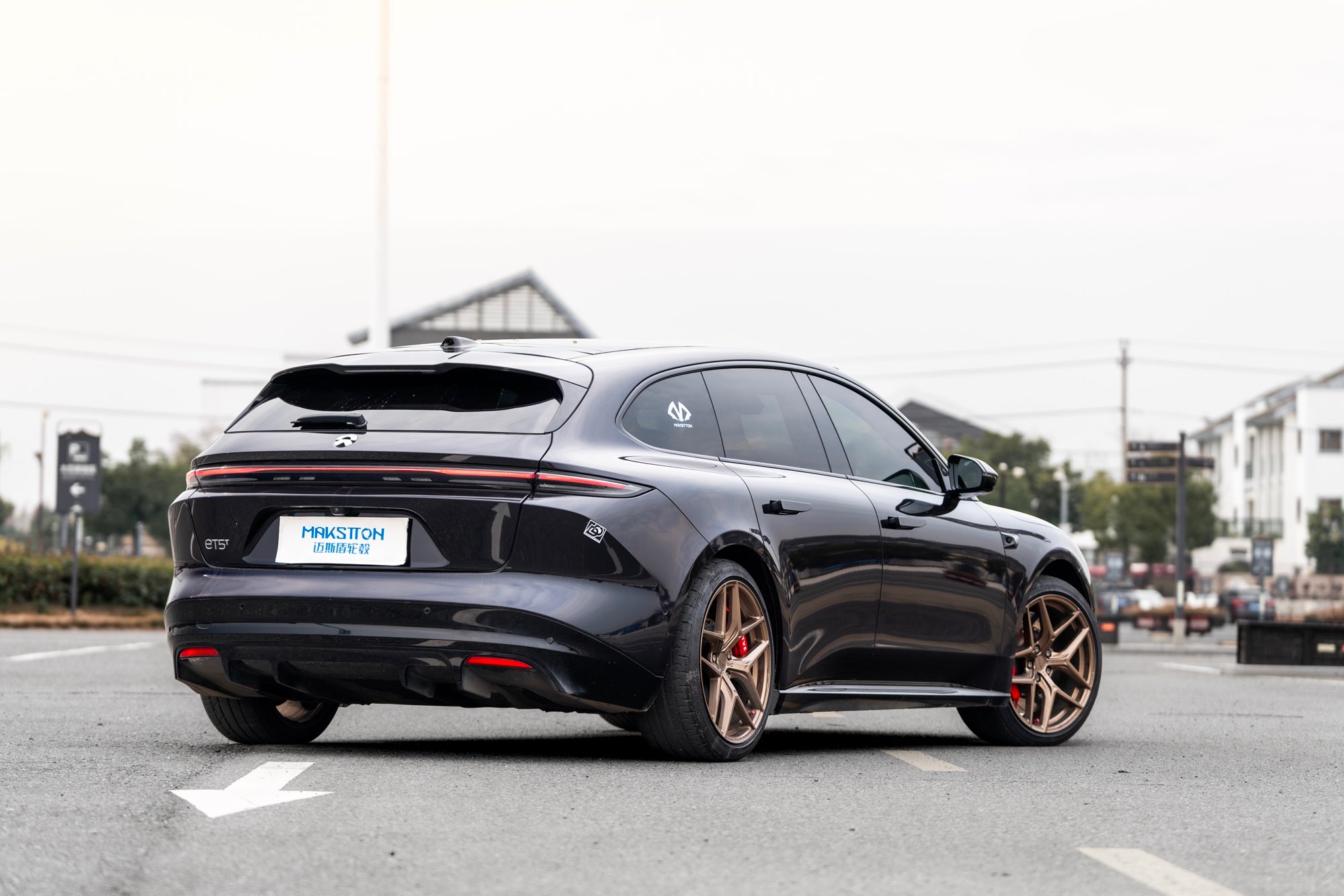 NIO ET5T-003-FF FK07T