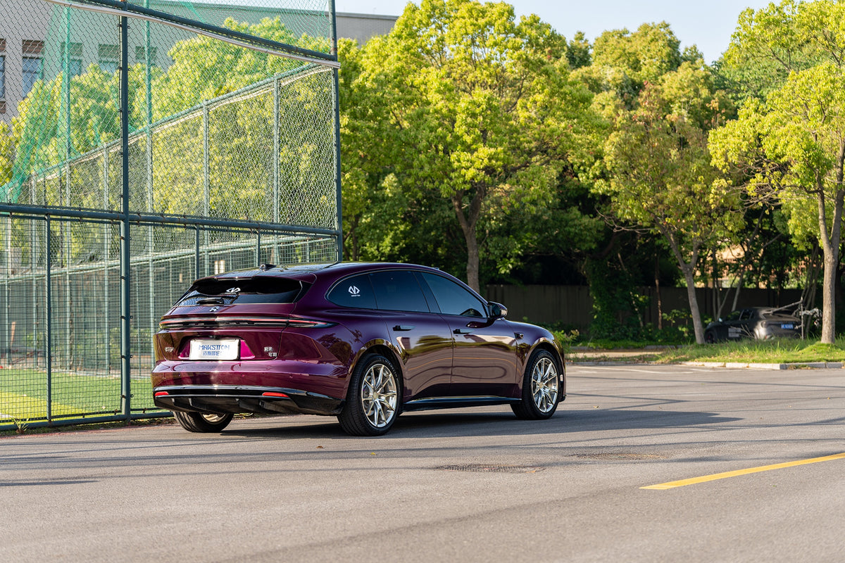 NIO ET5T-004-FG FR9