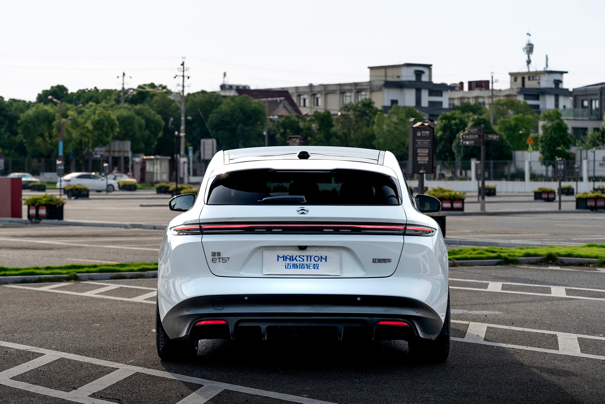 NIO ET5T-005-FF FK07T