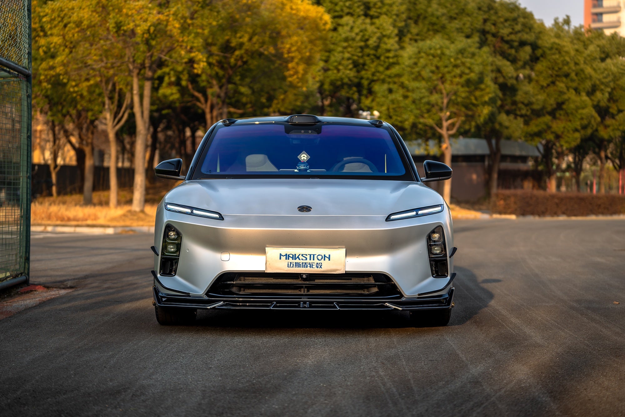 NIO ET5T-005-FG FK07RL