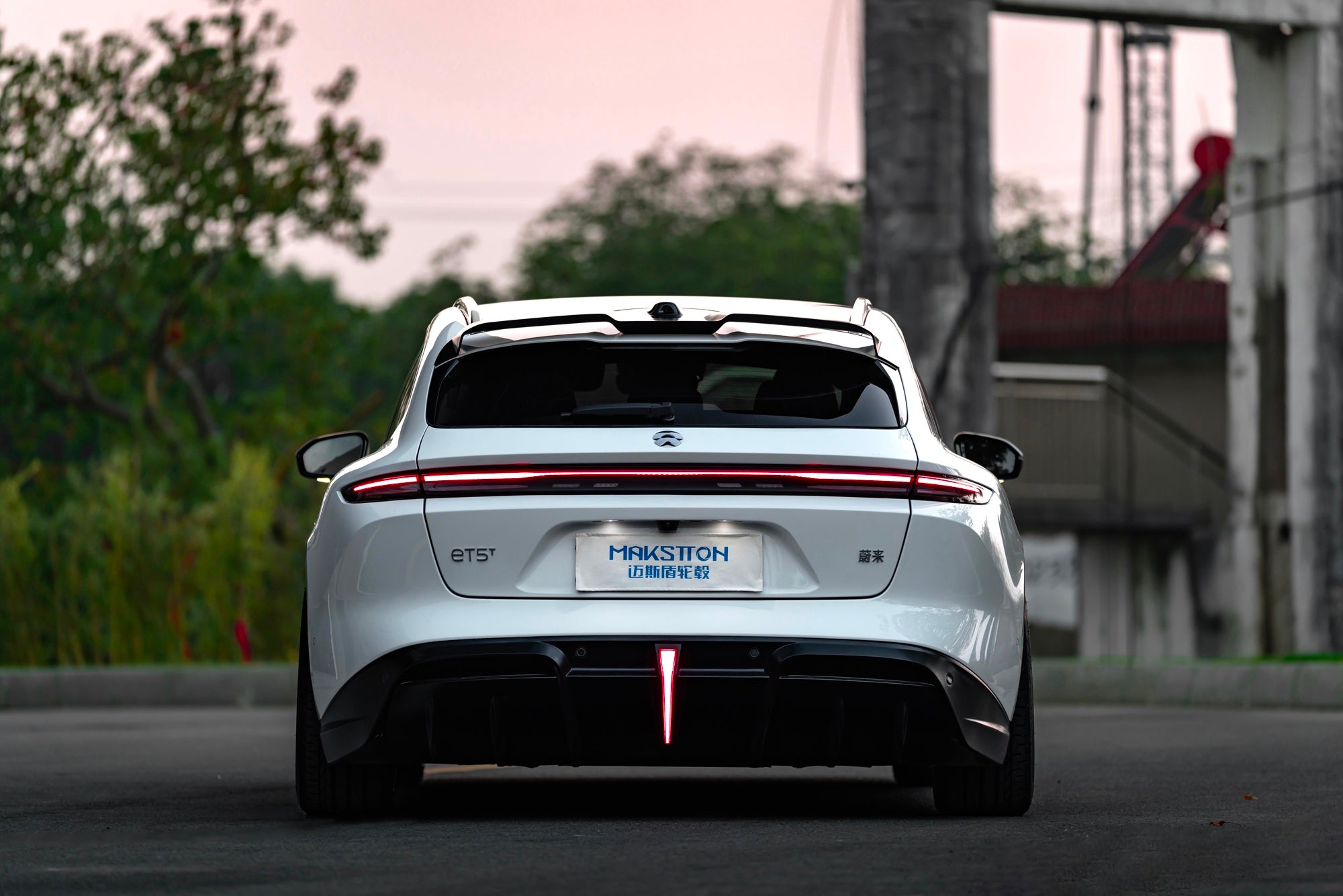 NIO ET5T-005-FG MR7