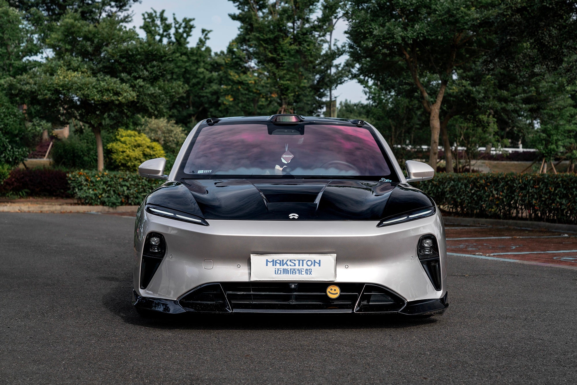 NIO ET5T-006-FG2P LURK5