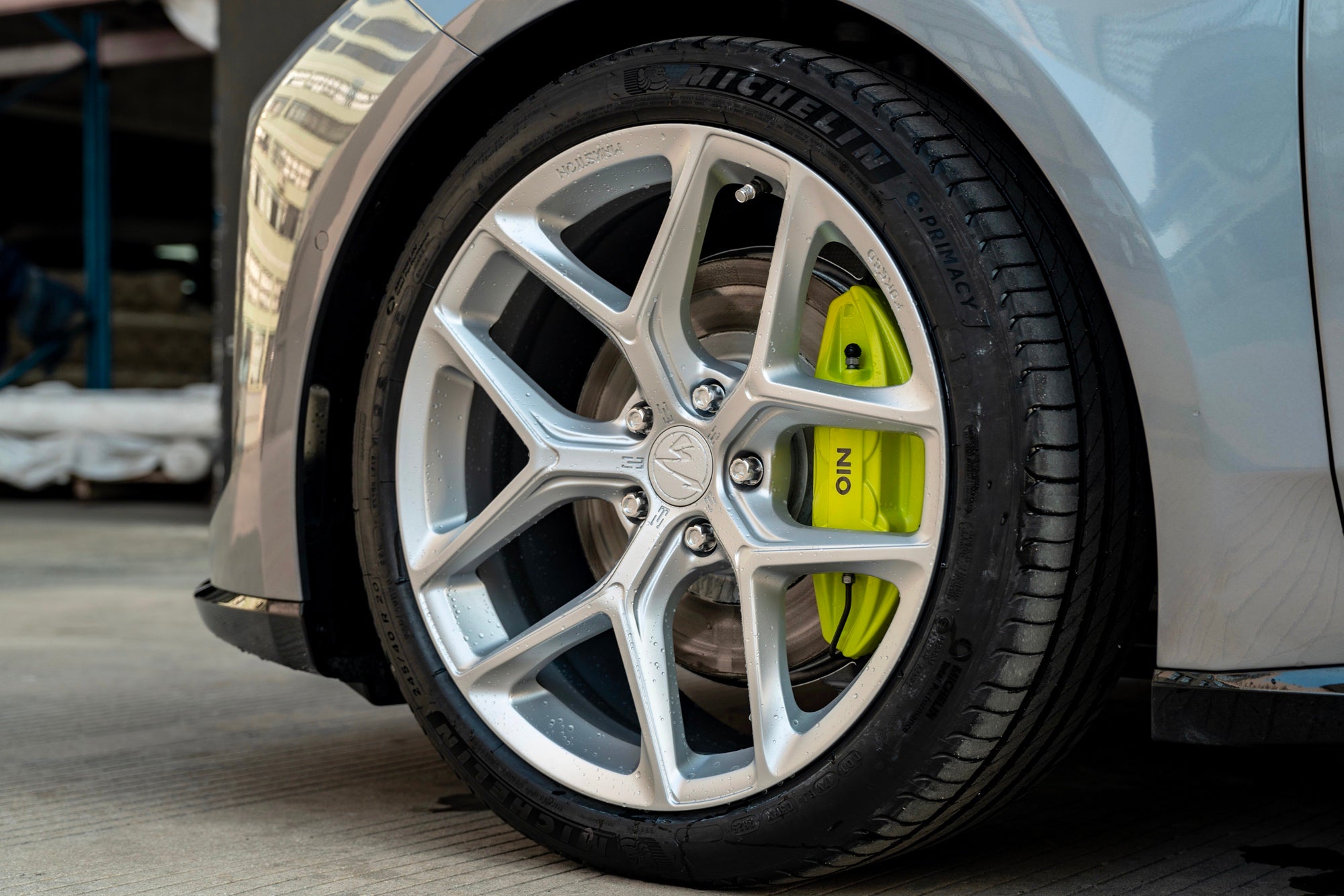 NIO ET5T-006-FG FK07R