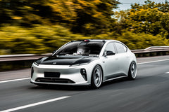 NIO ET5-004-FG2P LURK5