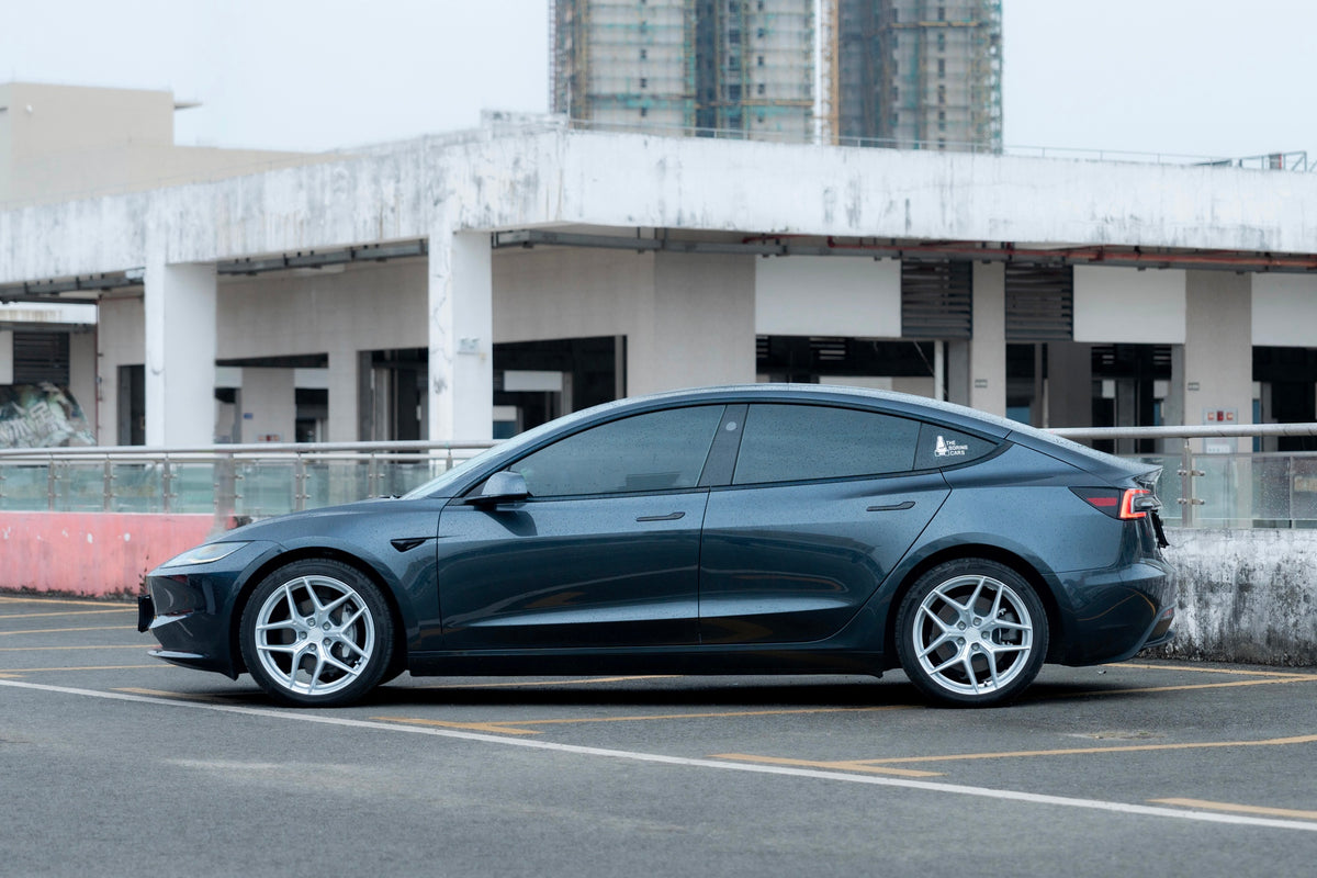 TESLA MODEL3-001-FF FK07T
