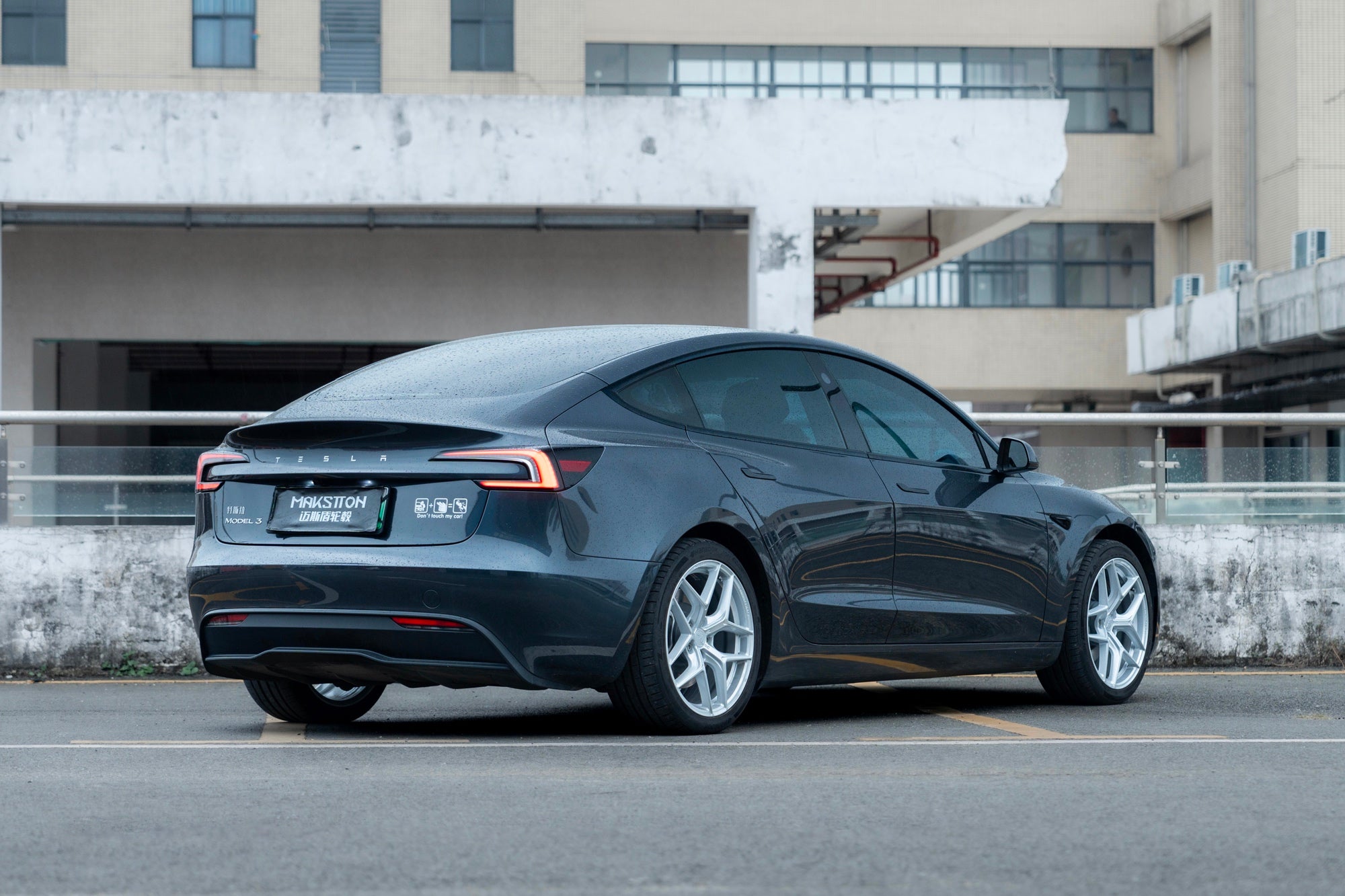 TESLA MODEL3-003-FF FK07T