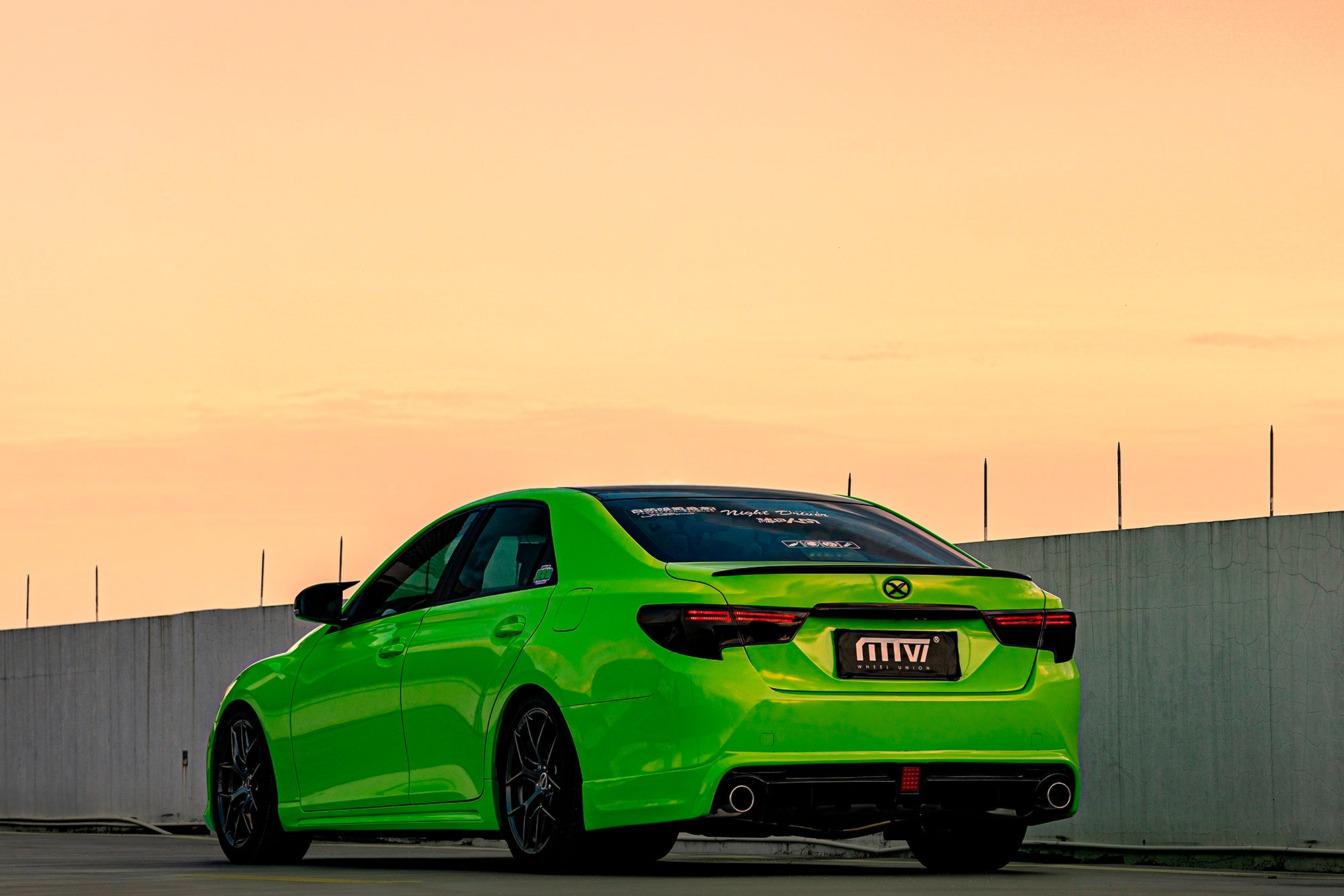 TOYOTA REIZ（TOYOTA MARK X）-005-FF 009