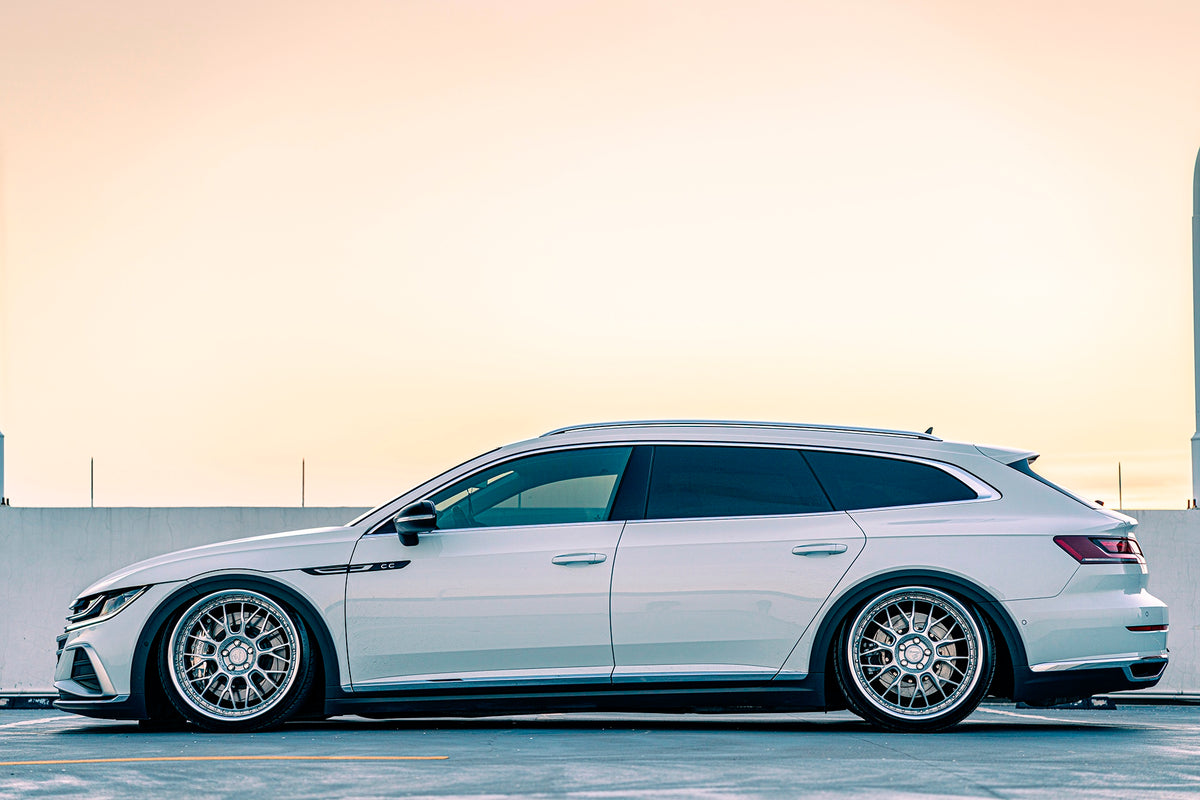 VOLKSWAGEN CC-001-FG2P TOTEM