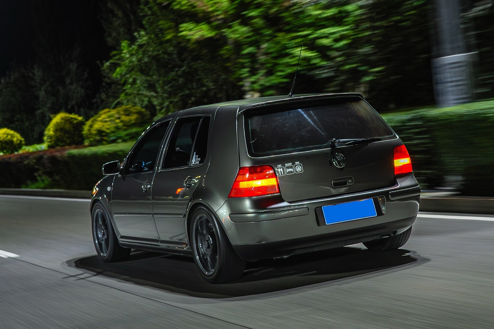 VOLKSWAGEN GOLF 4TH GEN-003-FF FK75