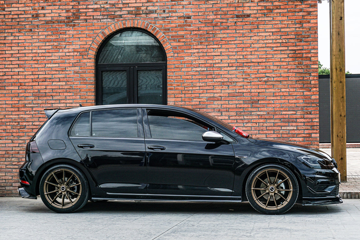 VOLKSWAGEN GOLF 7.5TH GEN-001-FF 011
