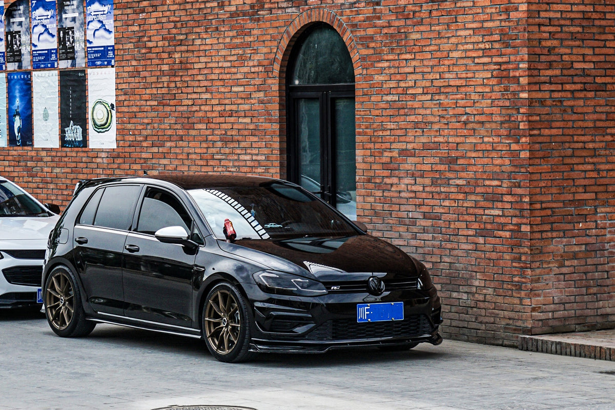 VOLKSWAGEN GOLF 7.5TH GEN-004-FF 011