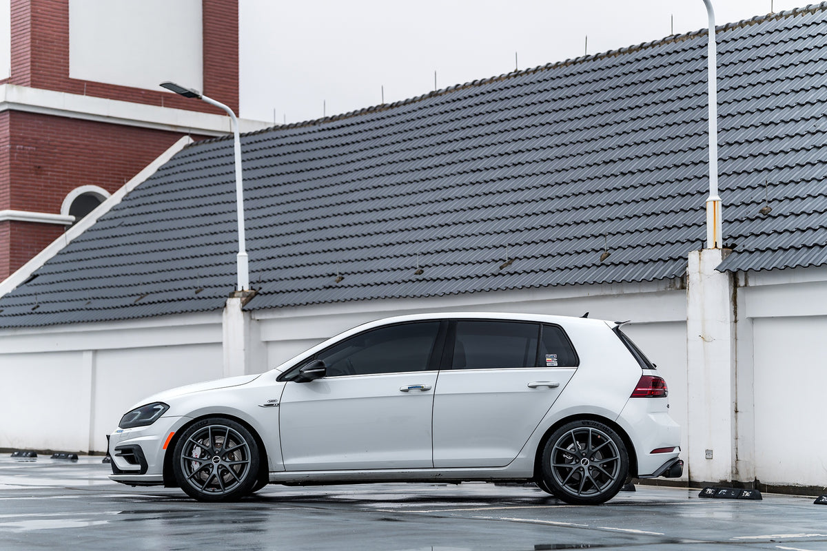 VOLKSWAGEN GOLF 7TH GEN-001-MST 669