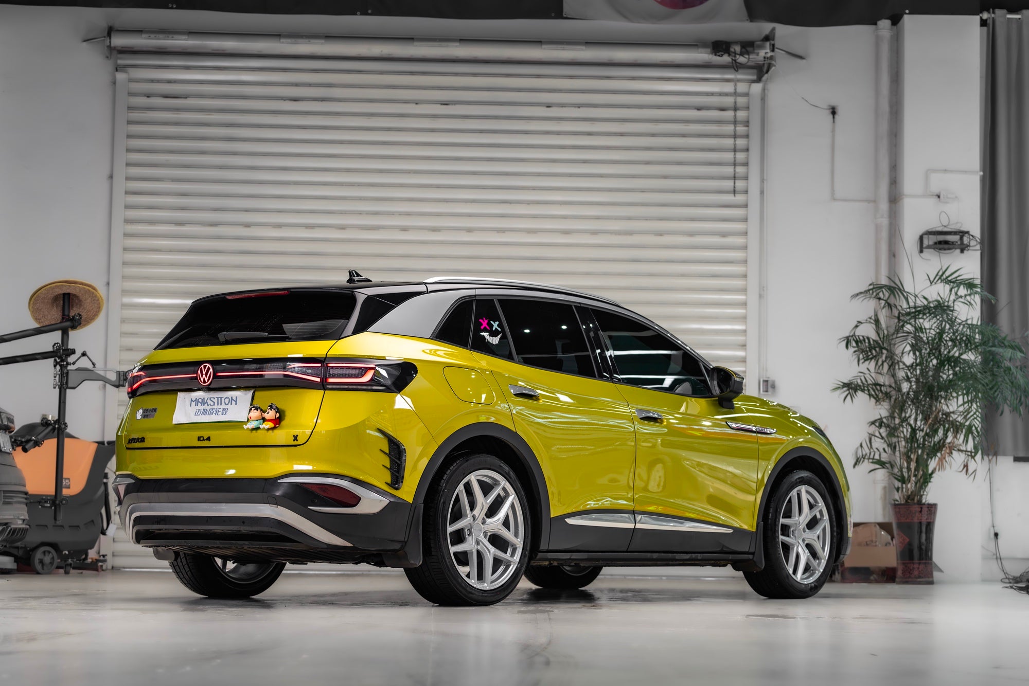 VOLKSWAGEN ID4X-003-FF FK07T