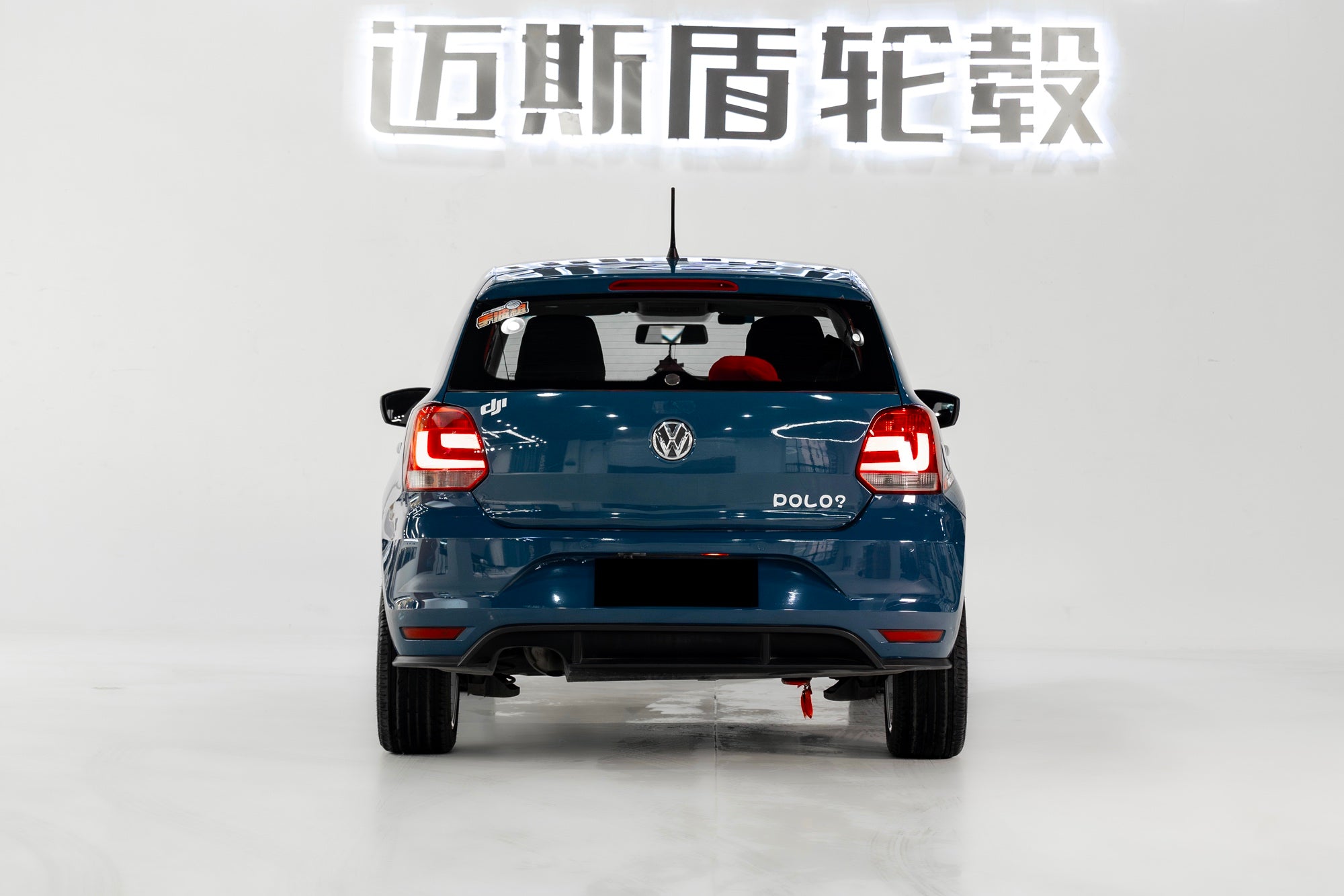 VOLKSWAGEN POLO-005-FF MR7S