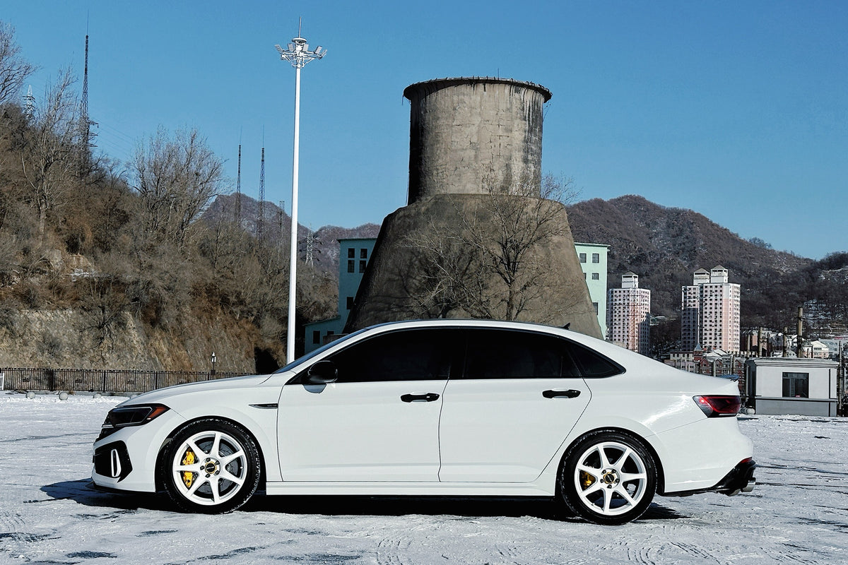 VOLKSWAGEN SAGITAR-001-FF MR7