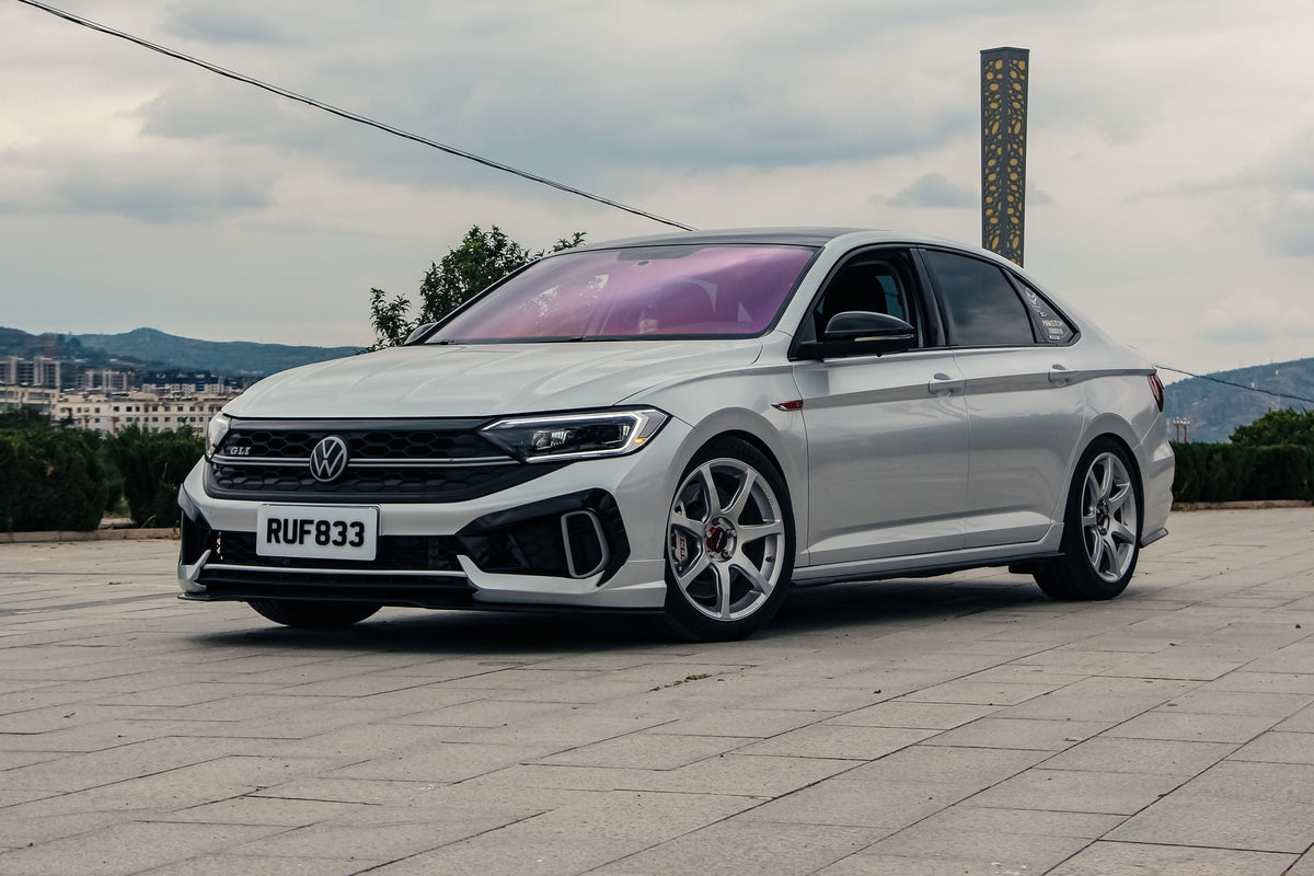 VOLKSWAGEN SAGITAR-001-FF MR7