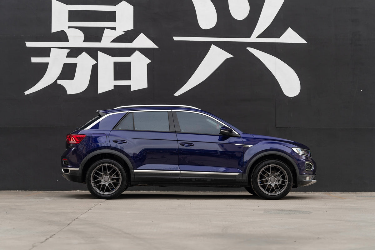 VOLKSWAGEN T-ROC-001-MST CK70