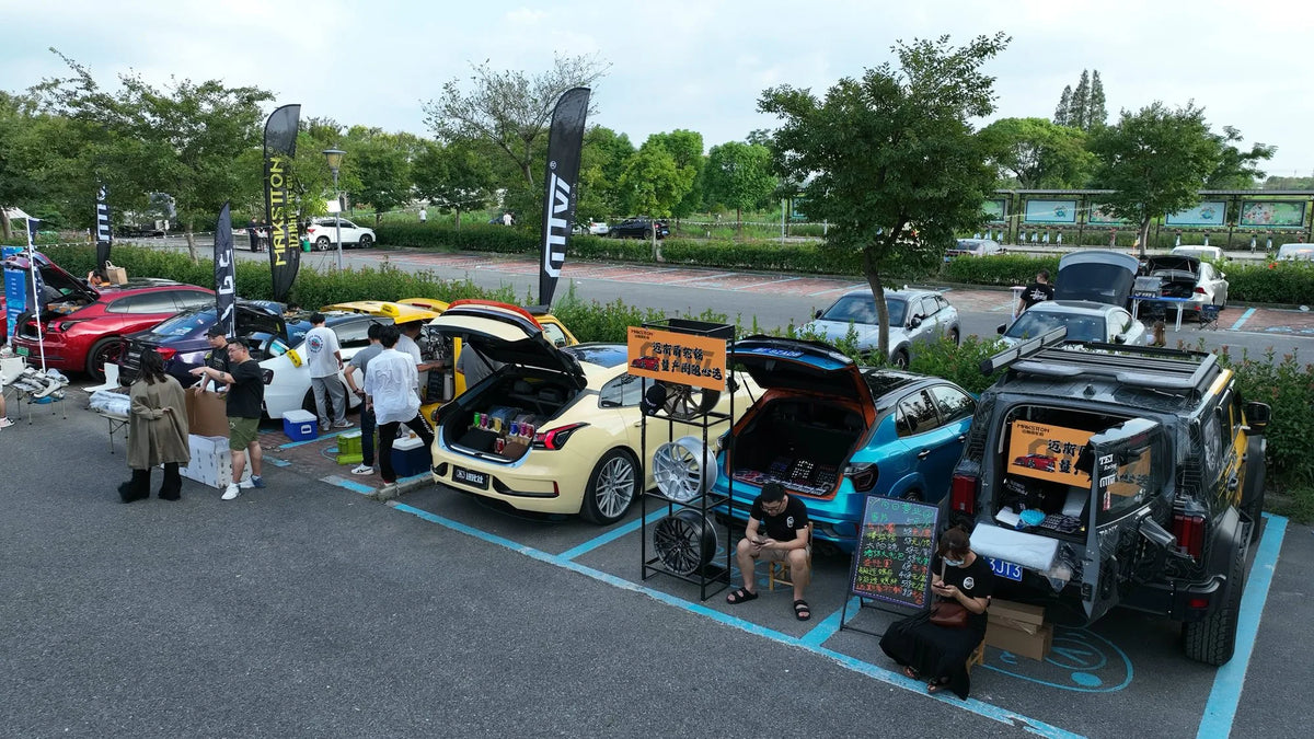 MAKSTTON at Car Trunk Market, China, 2022