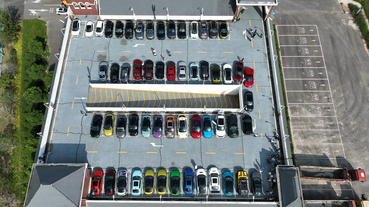 MAKSTTON at Car Trunk Market, China, 2022