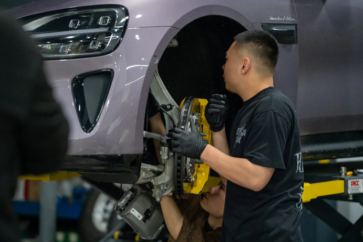 MAKSTTON at Xiaomi SU7 · First Fitment Shoot, China, 2024
