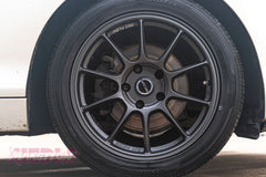 BMW 1 SERIES fitted with Makstton FF 007 wheels, installation view 4