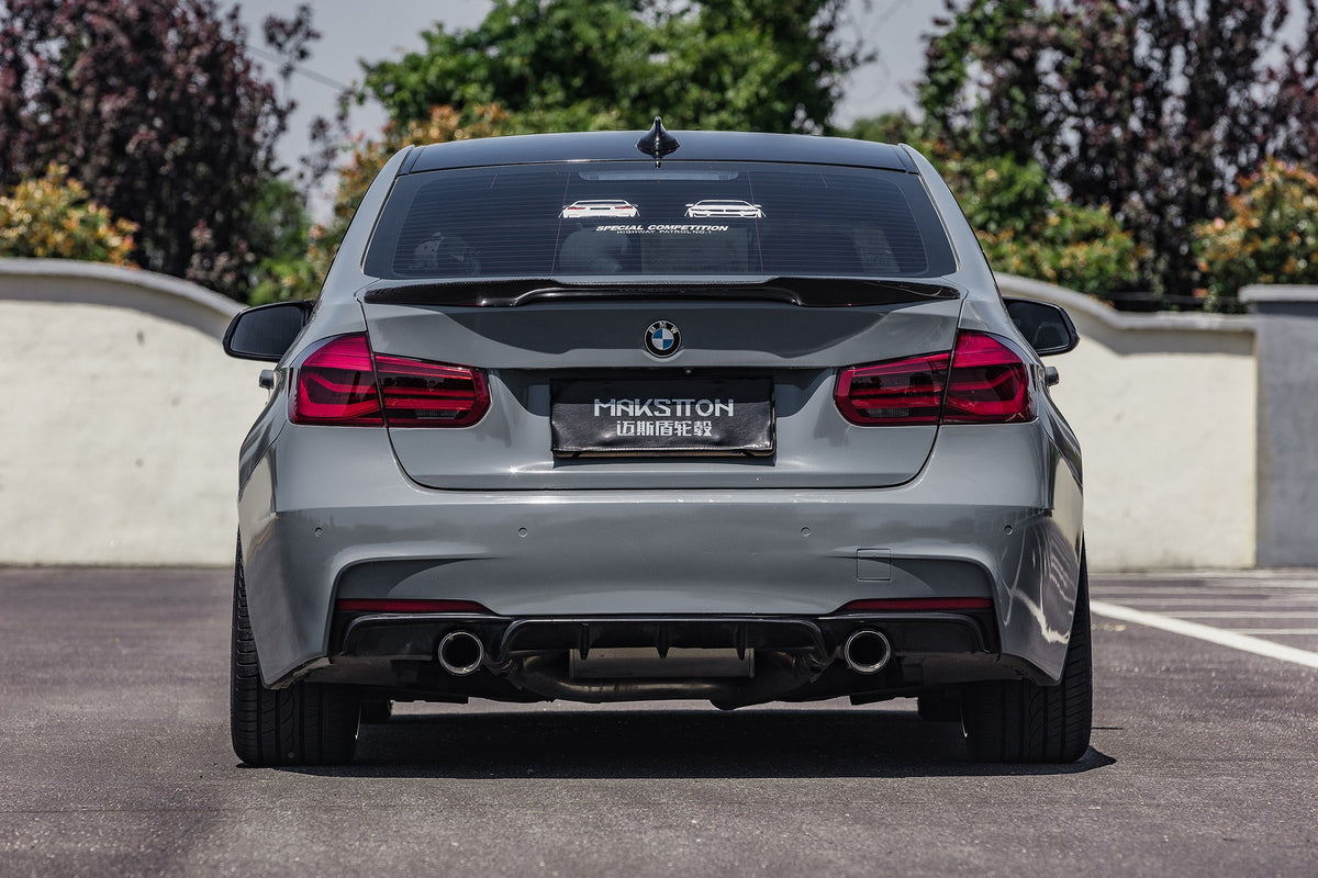 BMW 3 SERIES fitted with Makstton FF 004 wheels, installation view 3