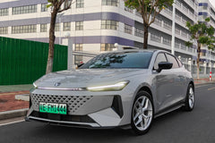 Changan UNI-V IDD fitted with Makstton FF FK07 wheels, installation view 2