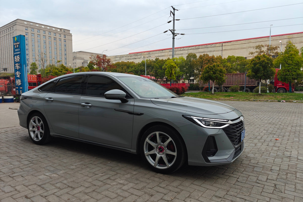 Chery ARRIZO 8 fitted with Makstton FF MR7 wheels, installation view 2