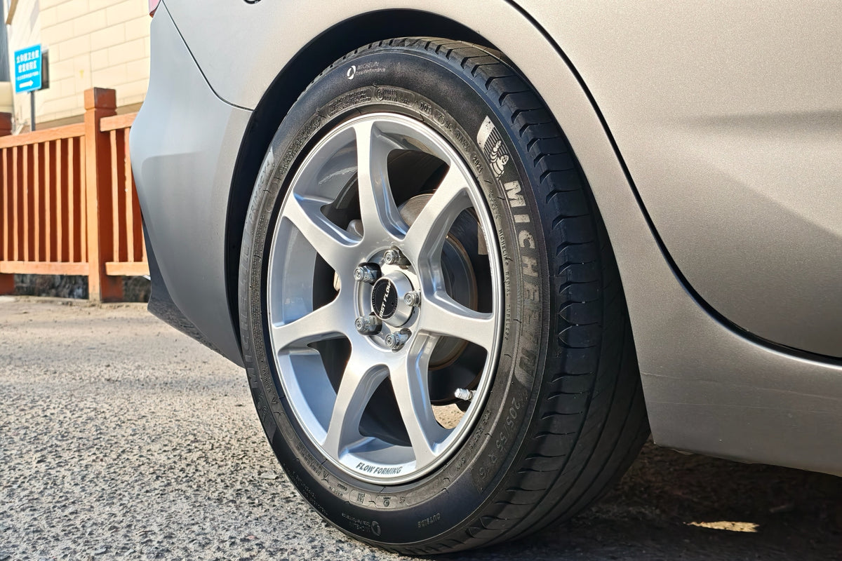 Chevrolet Monza fitted with Makstton FF MR7 wheels installation view 7