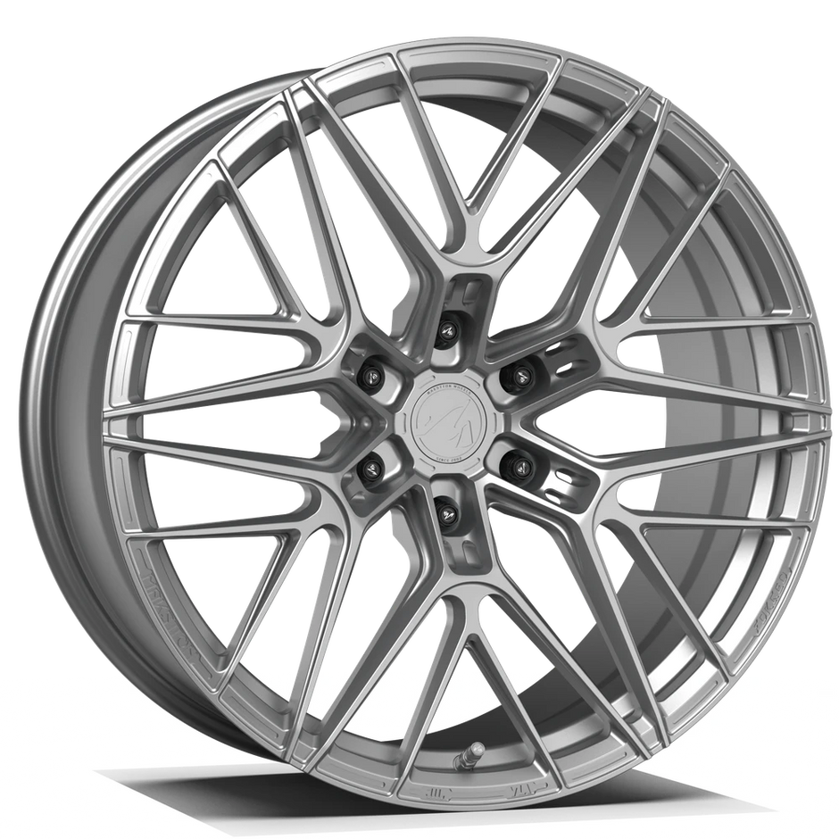 Makstton FG 718 PLUS+ custom forged wheel with the Polished finish in silver