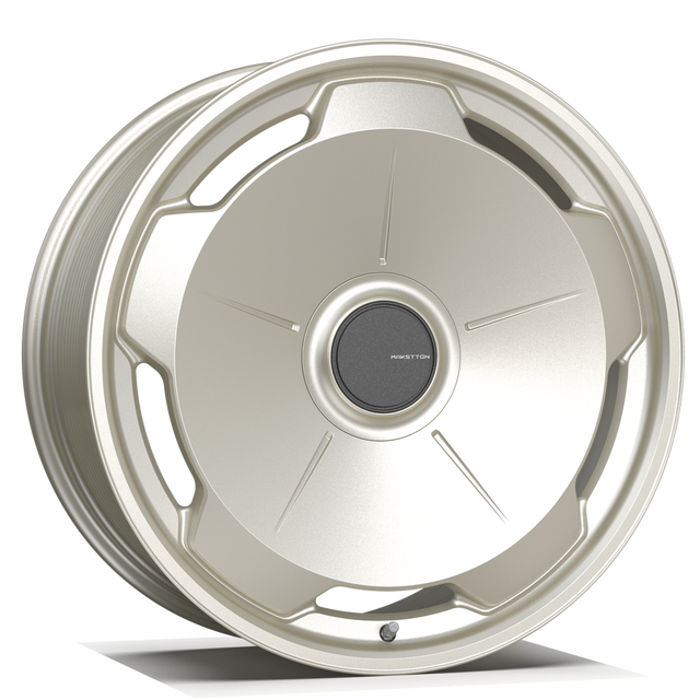 Makstton FG BO03 custom forged wheel with the Standard Finish in silver view 1
