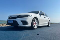 Honda Civic (11th) fitted with Makstton FF MR6 front wheels and FF MR7 rear wheels, installation view 2