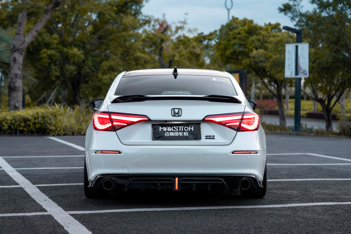 Honda CIVIC 11TH GEN fitted with Makstton FF MR7 wheels, installation view 5
