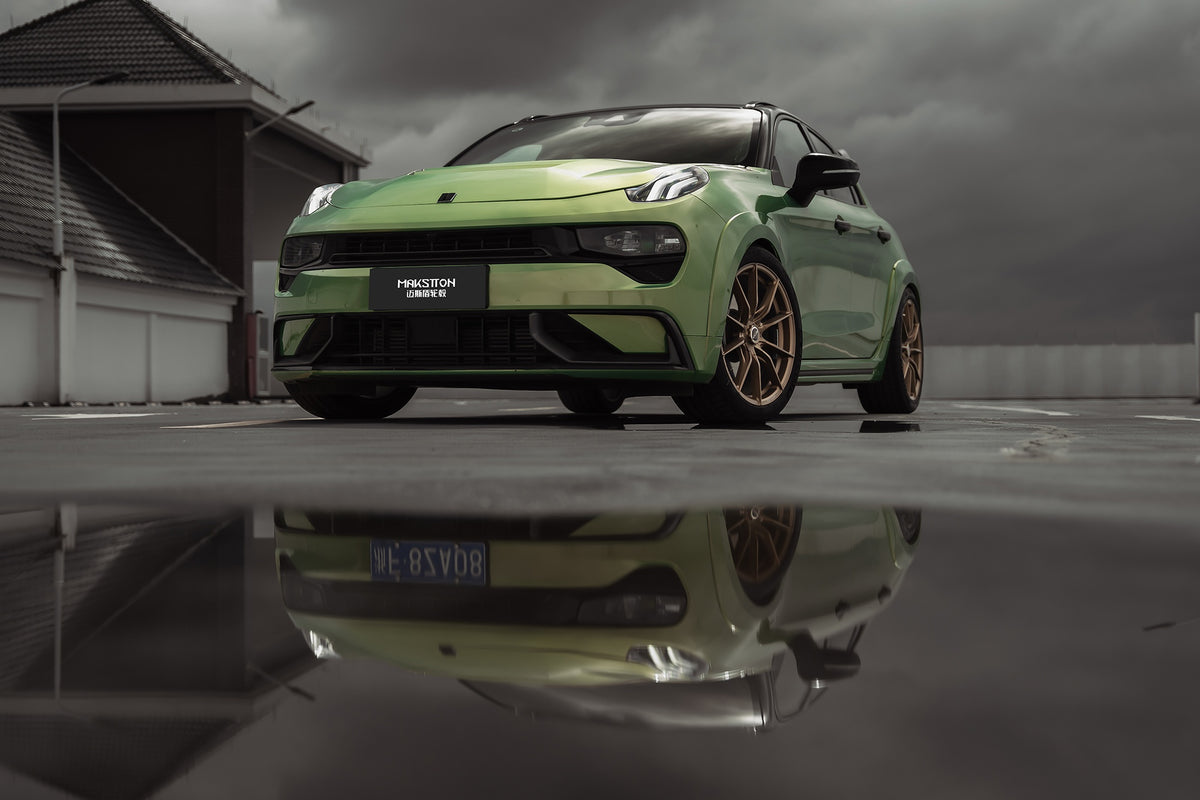 Lynk & Co 02 HATCHBACK fitted with Makstton FF 011 wheels, installation view 5