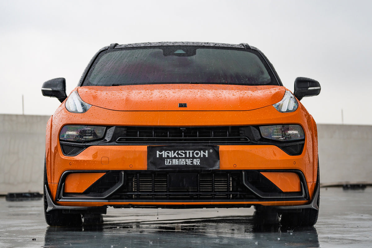 Lynk & Co 02 HATCHBACK fitted with Makstton FF 011 wheels, installation view 6