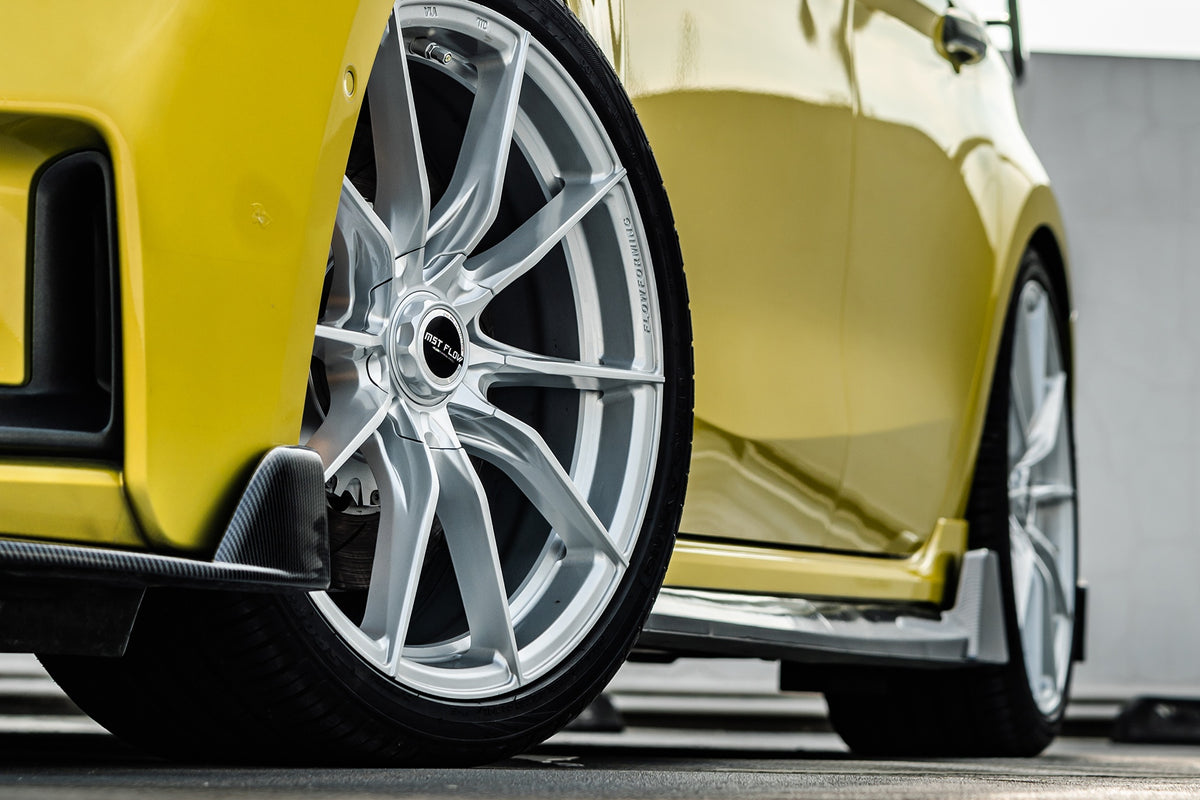 Lynk & Co 03 fitted with Makstton FF 011 wheels, installation view 2