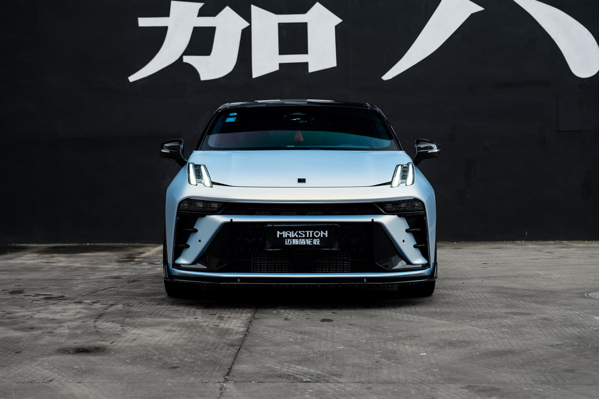 Lynk & Co 03 fitted with Makstton FF FK07 wheels, installation view 4