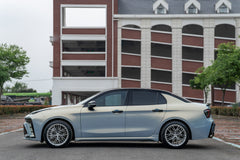 Lynk & Co 03 fitted with Makstton FF FK08 wheels, installation view 1