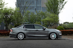 Lynk & Co 03 fitted with Makstton FF FK75 wheels, installation view 1