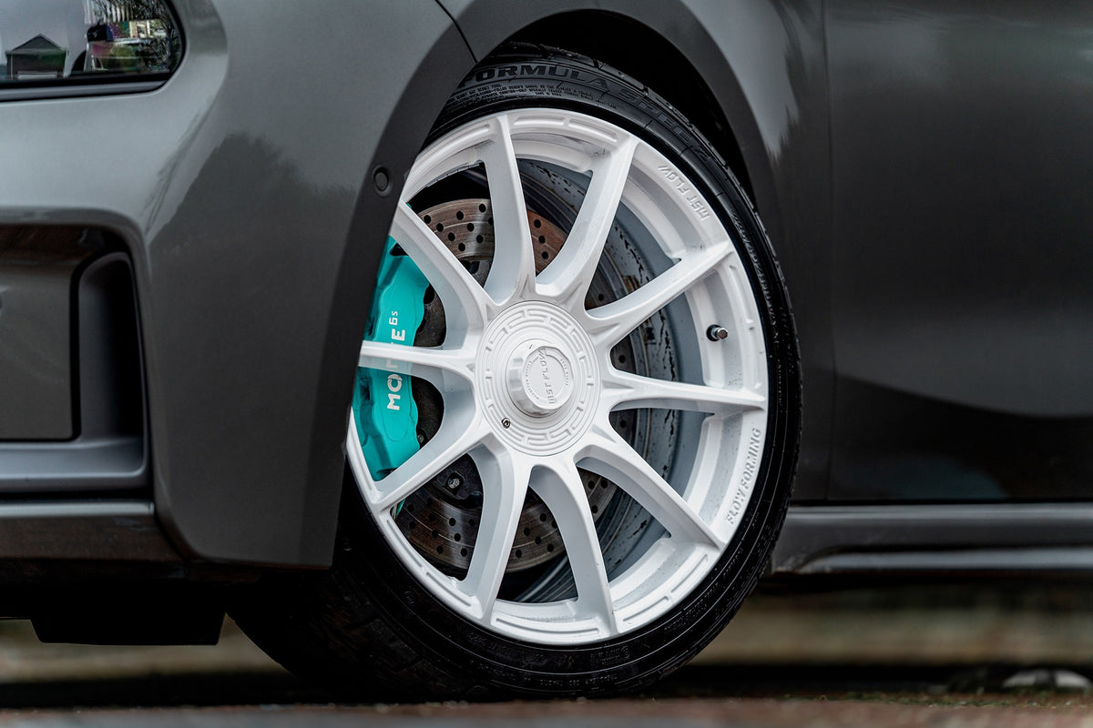 Lynk & Co 03 fitted with Makstton FF FK75 wheels, installation view 5