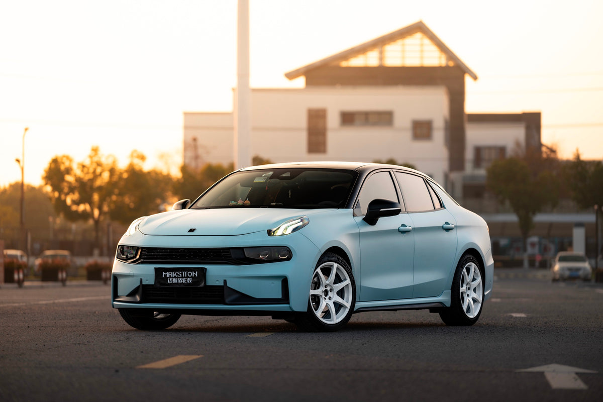 Lynk & Co 03 fitted with Makstton FF MR7 wheels, installation view 2