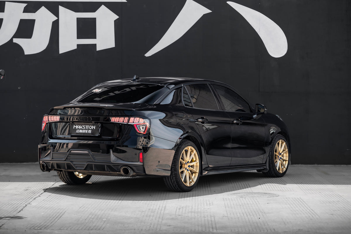 Lynk & Co 03 fitted with Makstton FG 011M wheels, installation view 3