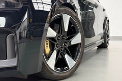 Lynk & Co 03 fitted with Makstton FG BO06 wheels, installation view 5